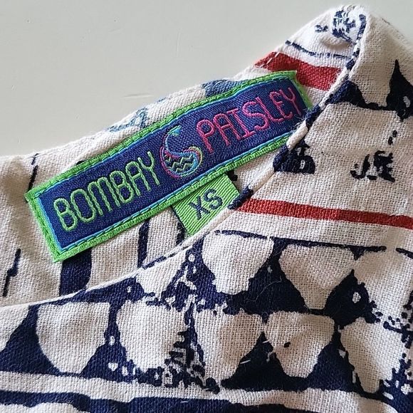 BOMBAY PAISLEY Beige Button Back Crop Top Geometric Bell-Sleeve Size XS - Picture 4 of 5